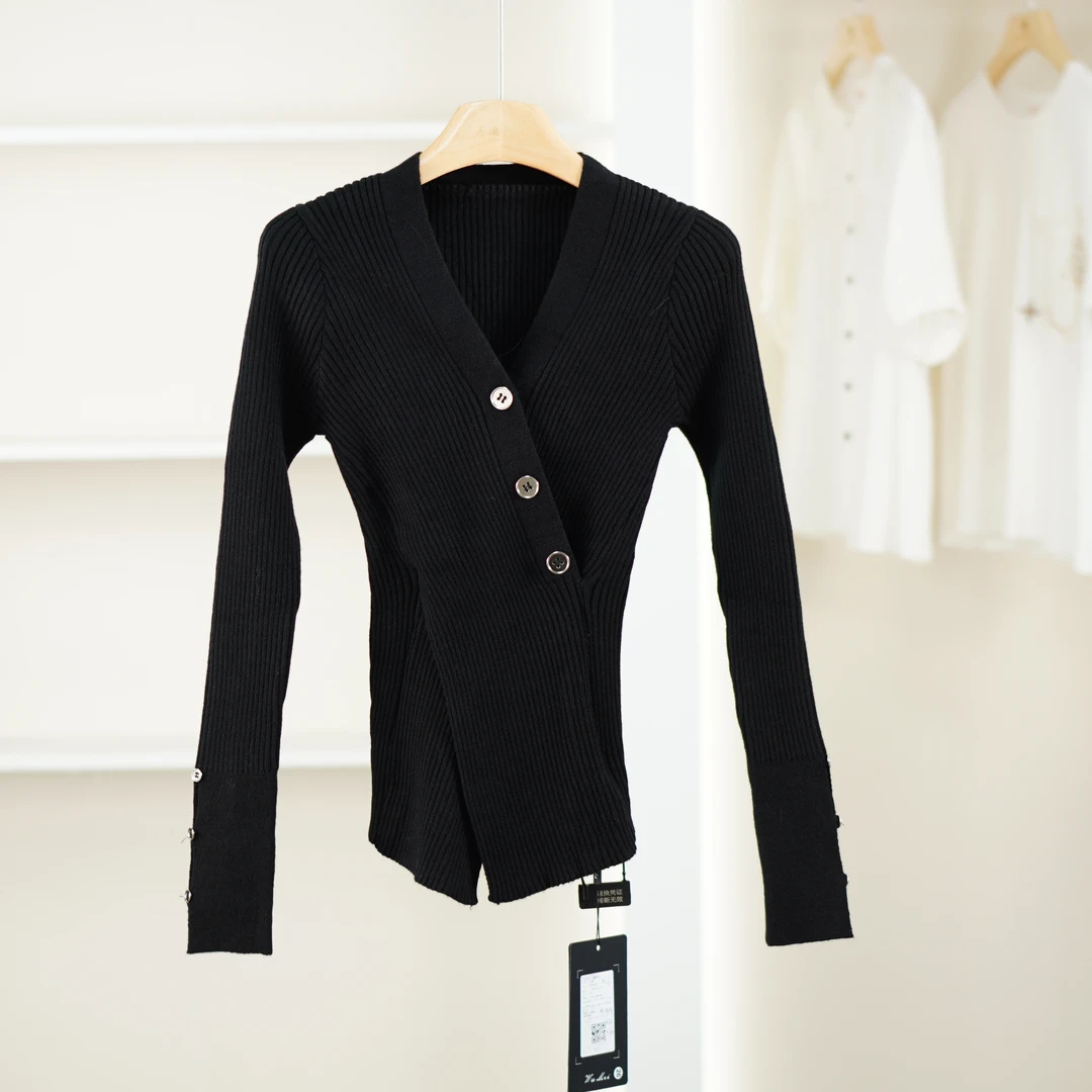 麦迪尚品【浩G】5102294 秋季时尚设计感修身针织毛衣品牌女装