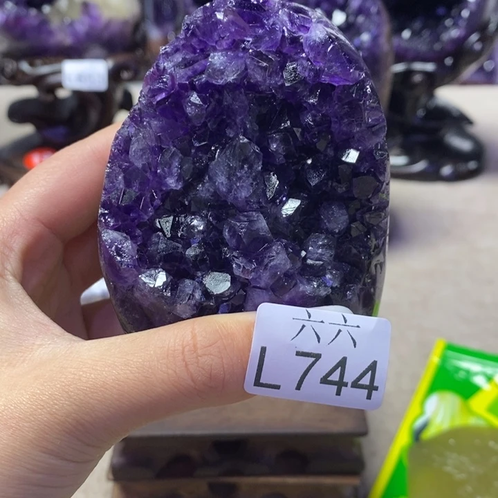 水晶未镶嵌大型摆件（非配饰）