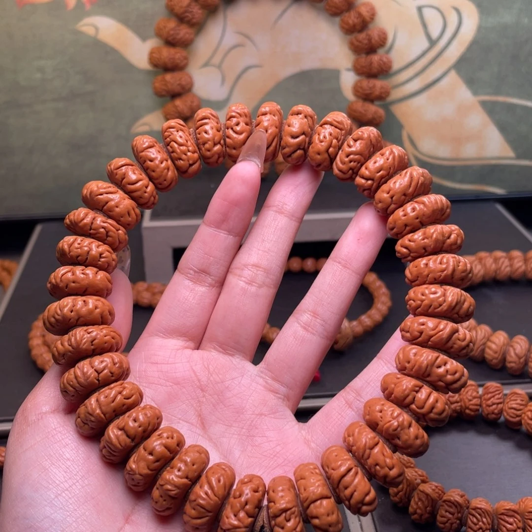 ****。吊坠桃核22大肠纹