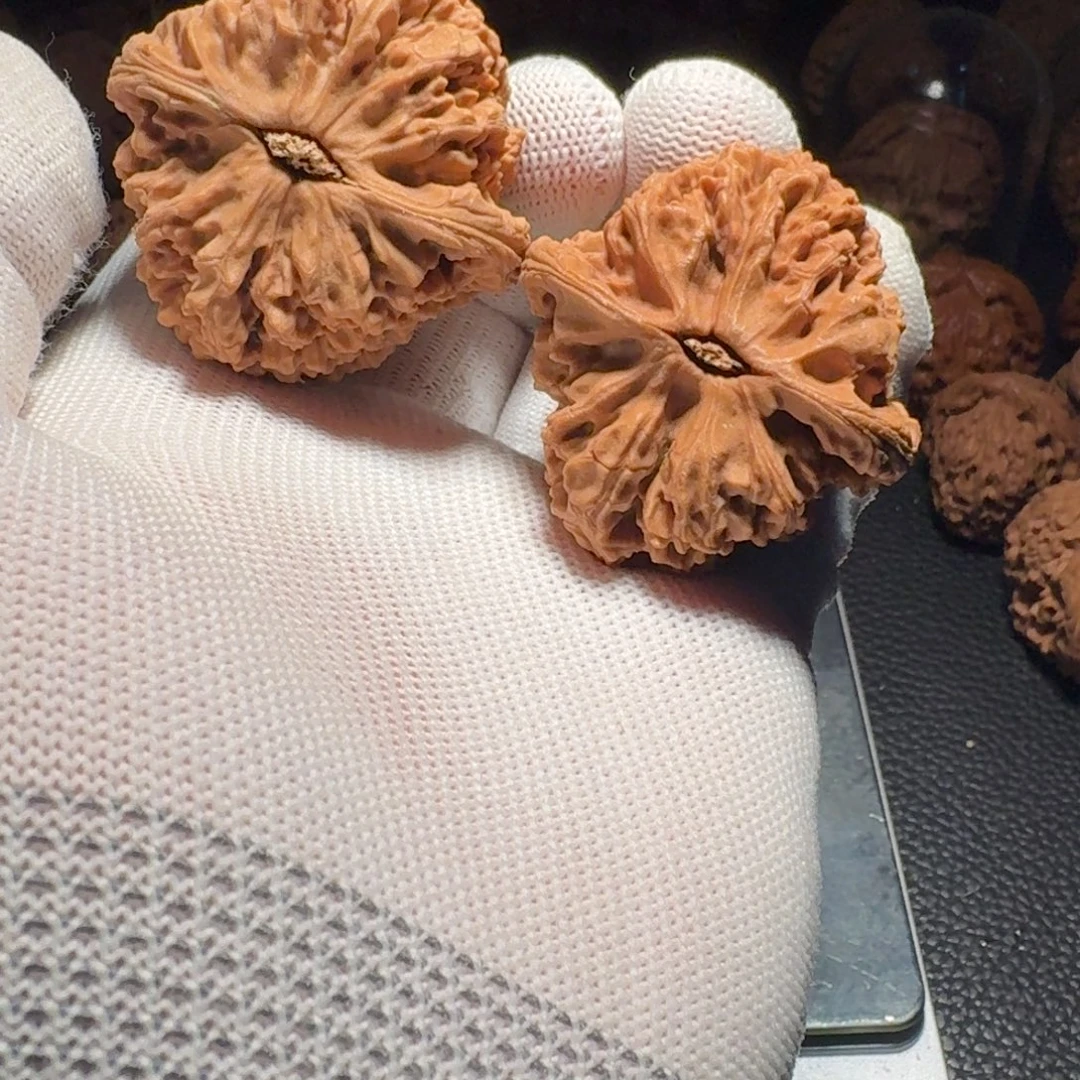 风***`文玩核桃吊坠有黄有色差