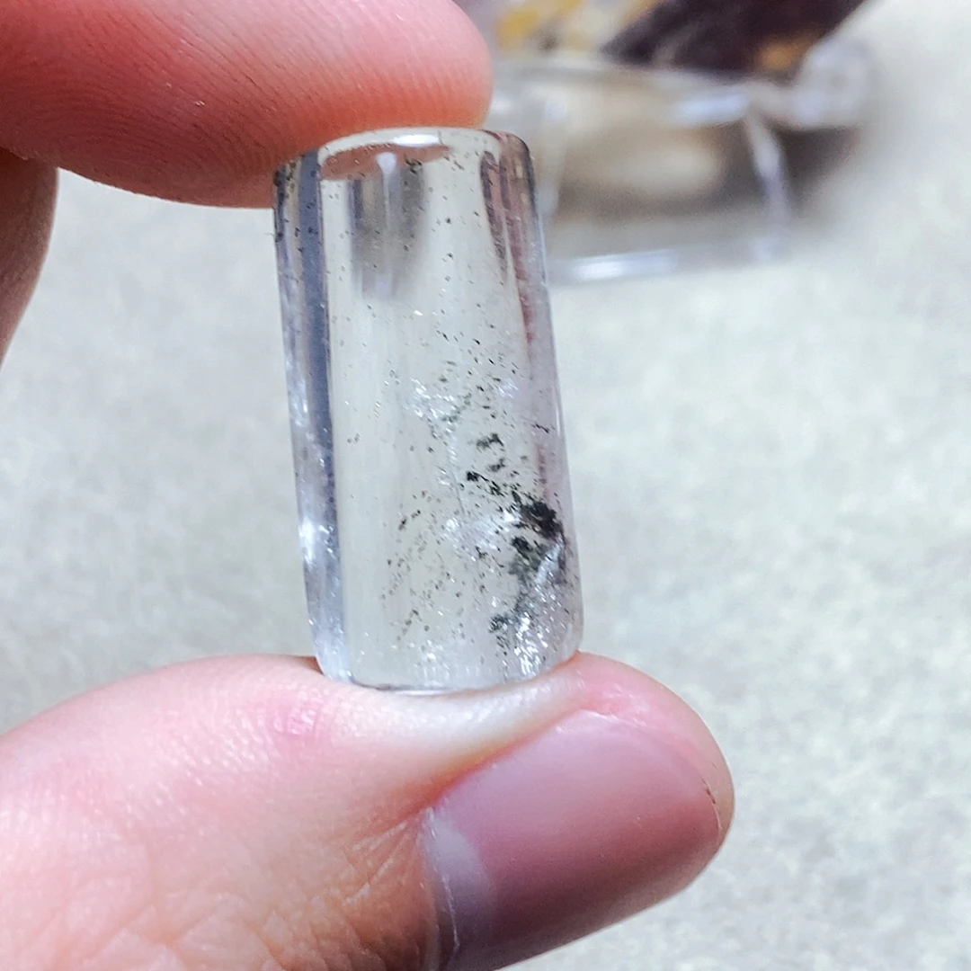 水晶颈饰未镶嵌民*