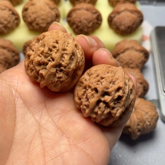 【闪购商品】把件文玩核桃变异………