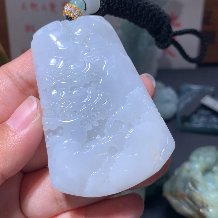 翡翠未镶嵌颈饰保真天然A货翡翠