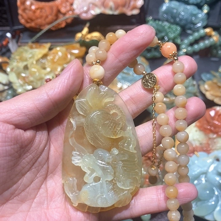 岫玉未镶嵌毛衣链