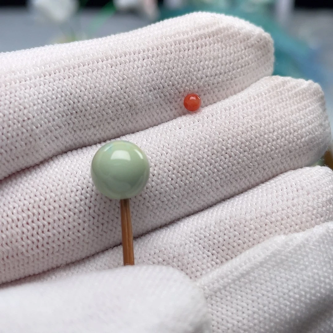 南红玛瑙未镶嵌珠宝奇石