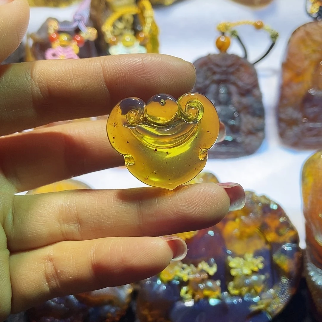 琥珀颈饰未镶嵌如意s