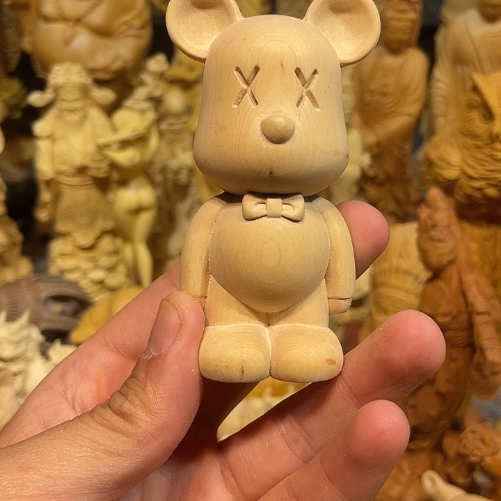 黄杨木小瑕疵暴力熊