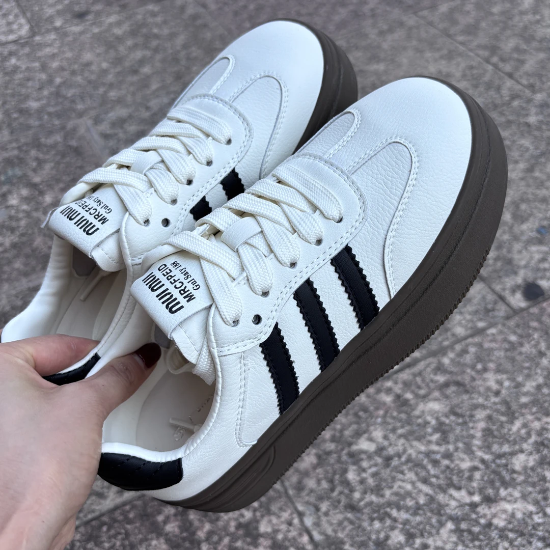 实体鞋店真皮厚底经典德训板鞋BF668-85