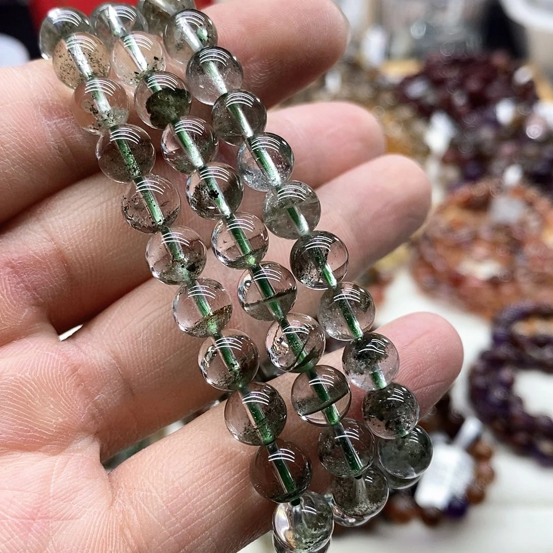 水晶手串未镶嵌多样性发货发一条