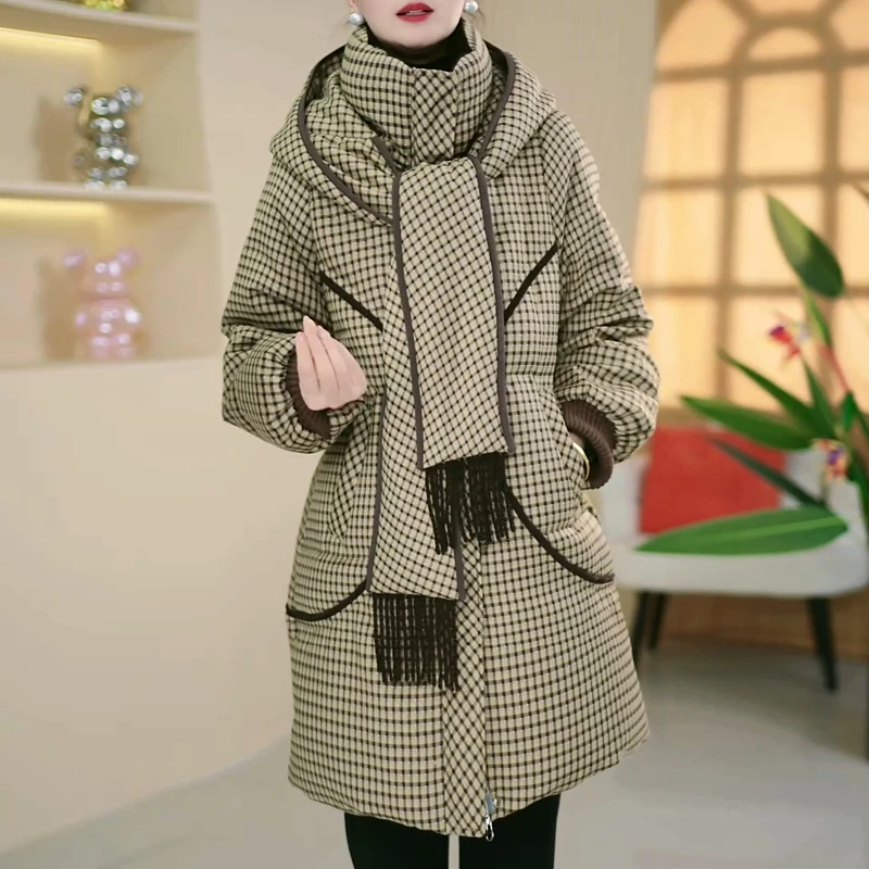 设计感百搭格子羽绒服女2025冬季新款加厚保暖帽子围巾中长款外套