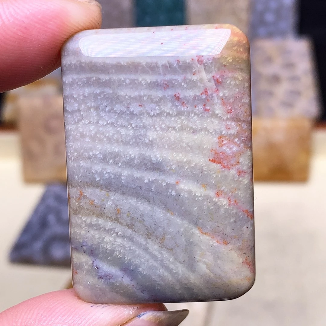 硅化玉珠宝奇石合金隐*居