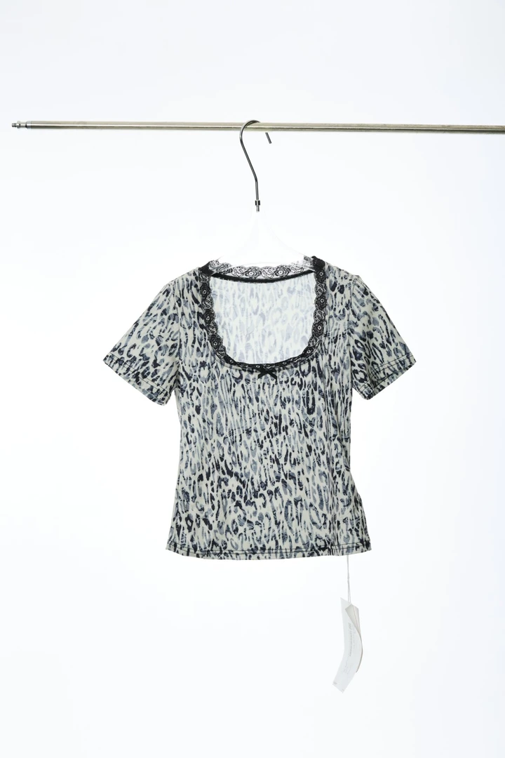 HTT小众设计感原创百搭休闲豹纹T恤上衣5121215