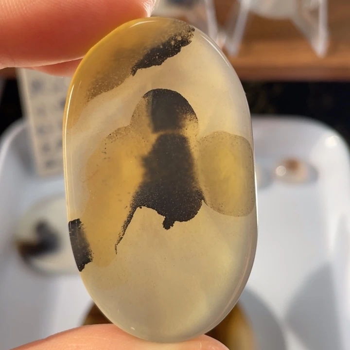 玛瑙/玉髓未镶嵌牌子