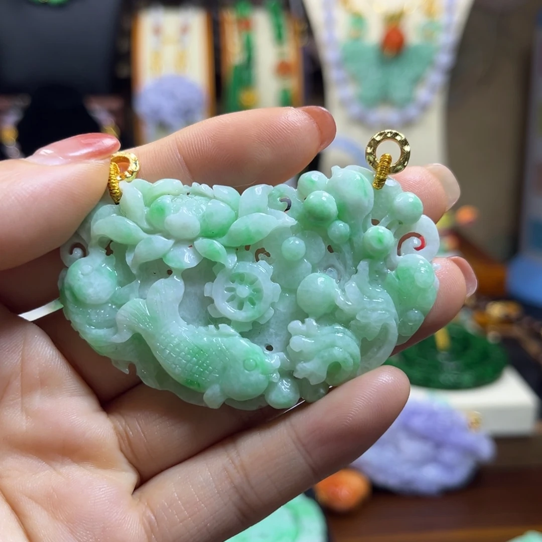 翡翠未镶嵌颈饰天然翡翠