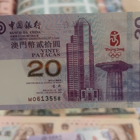 塑料是因为那份不公平待遇不