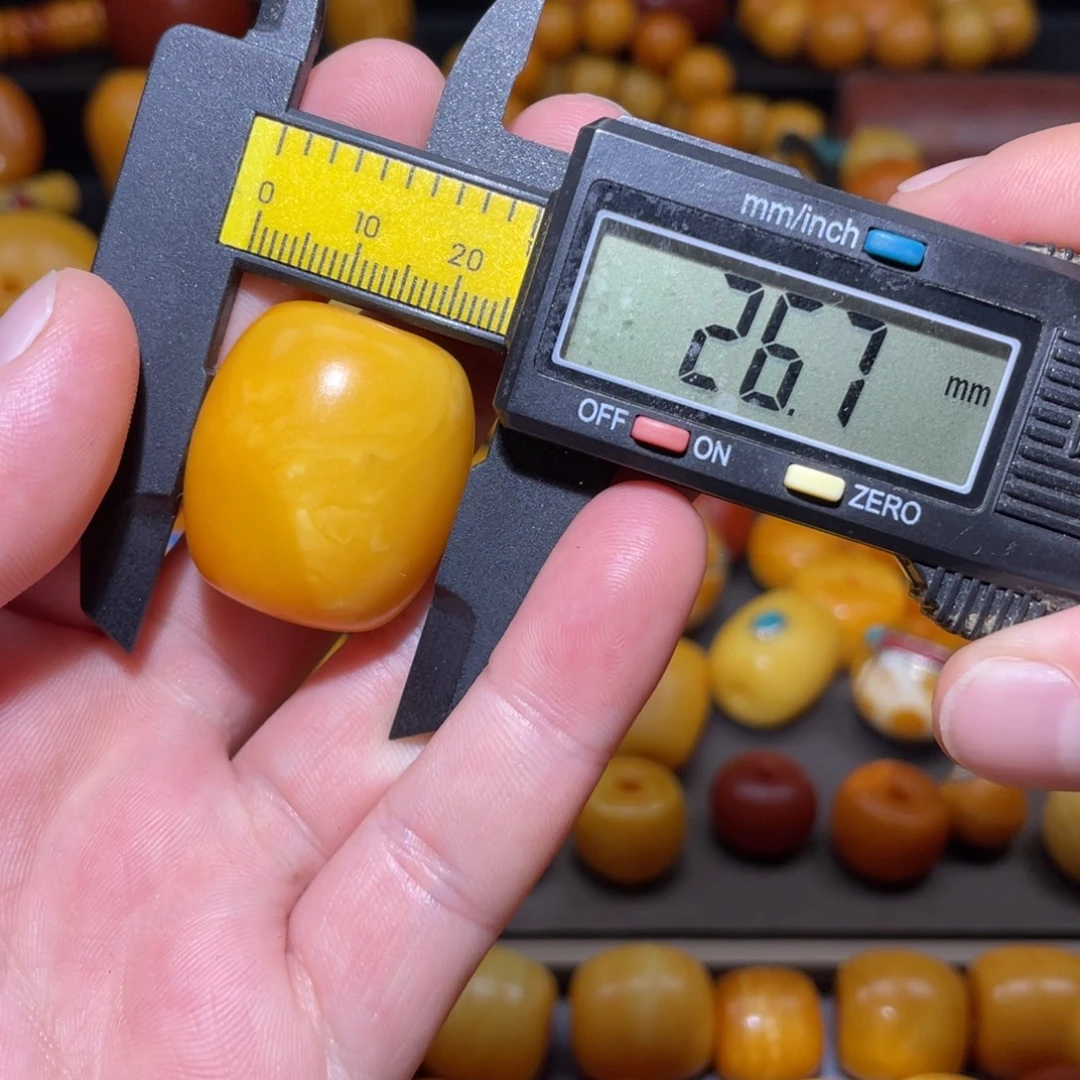 琥珀未镶嵌裸石桶珠