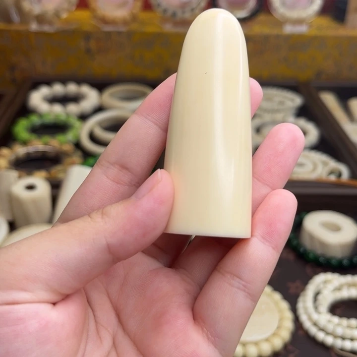硅胶纯铜天然保真56克有裂