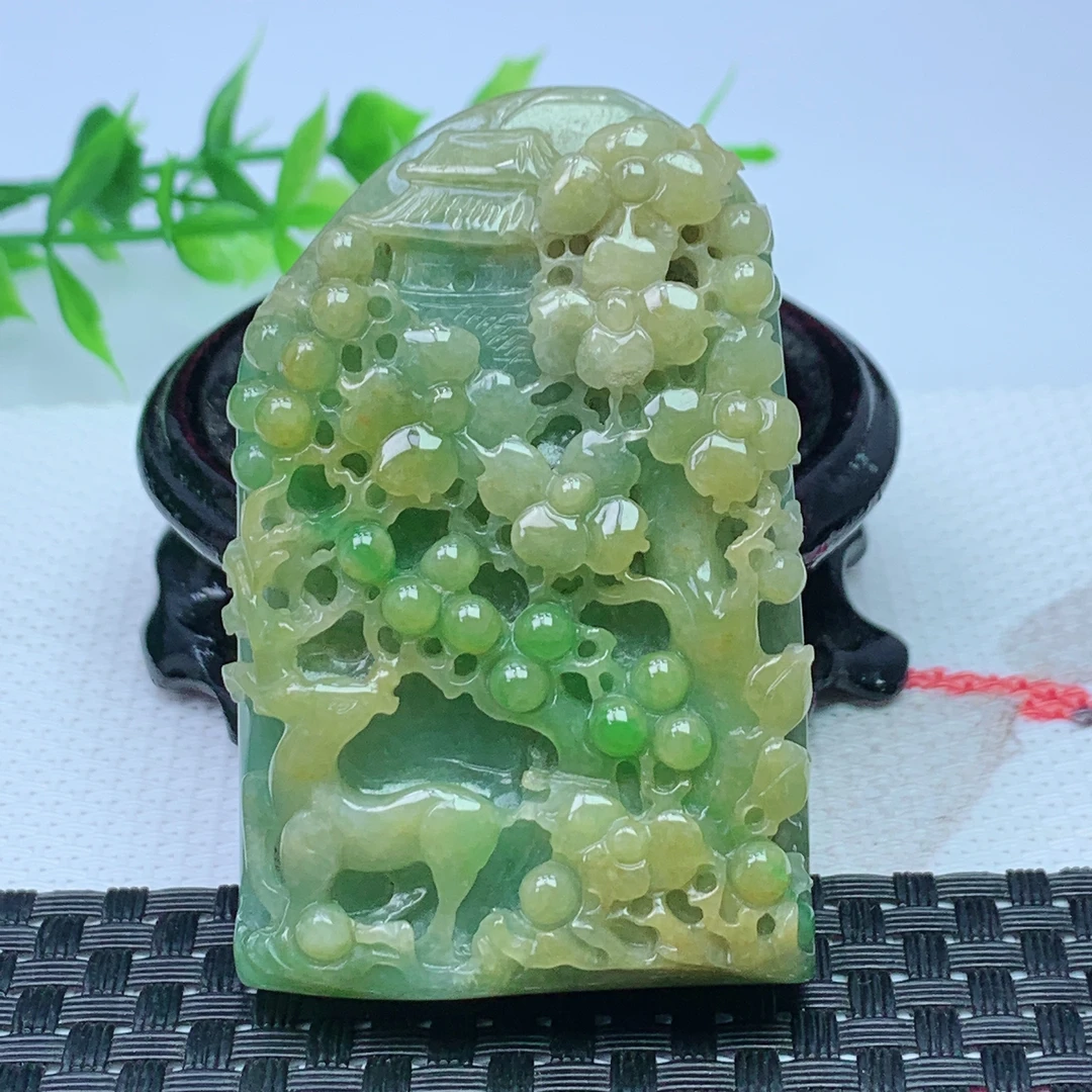 缅甸天然A货翡翠 黄加绿一路有你牌吊坠 尺寸；63*39.5*14mm