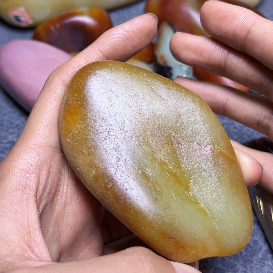 未镶嵌和田玉珠宝奇石