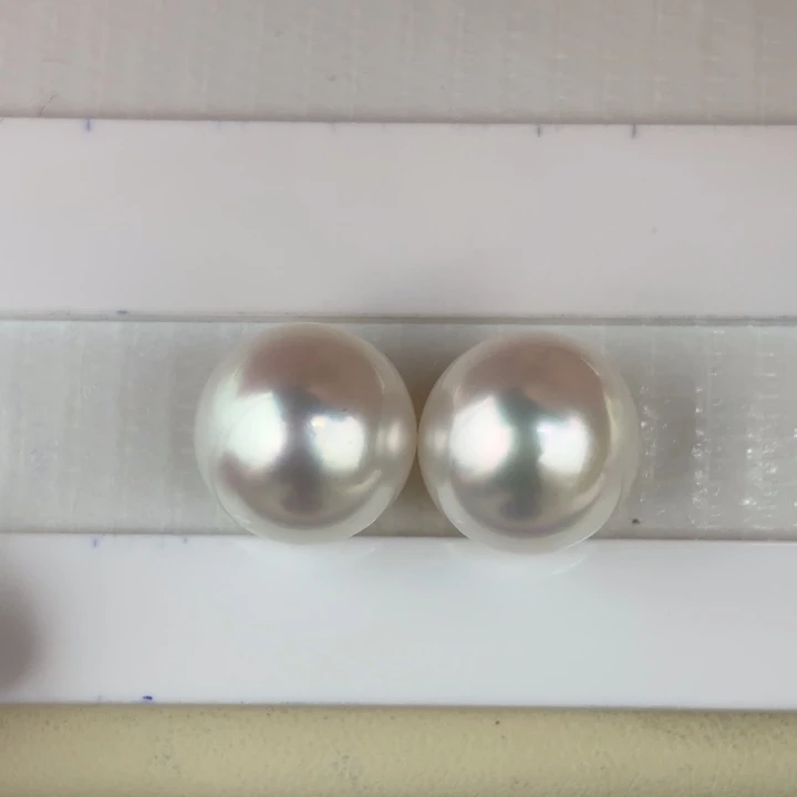 定制海水珍珠未镶嵌裸珠13-14mm澳白两颗（基本无暇）