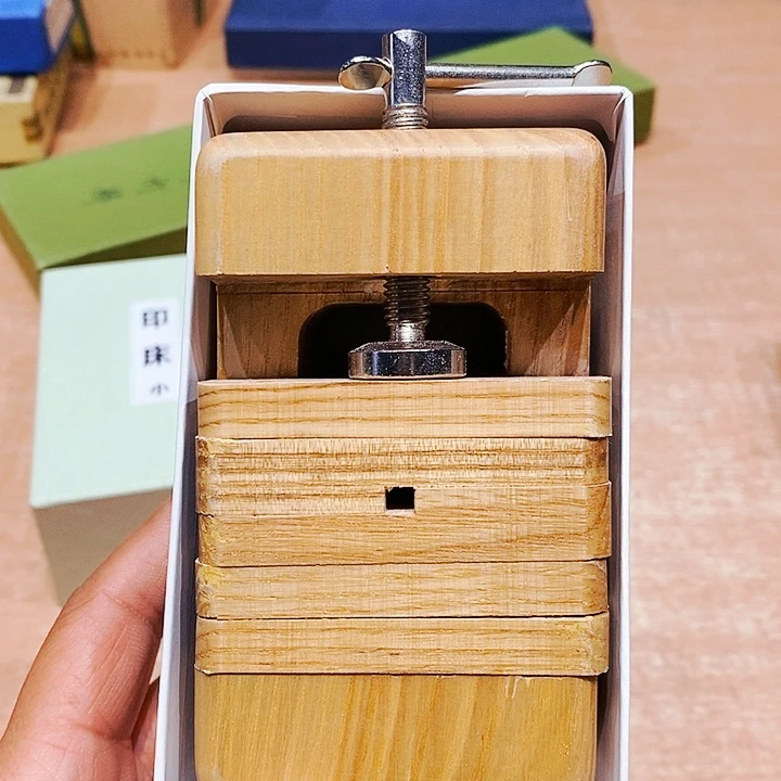 万千严选瓷器杂项如图所示无****福