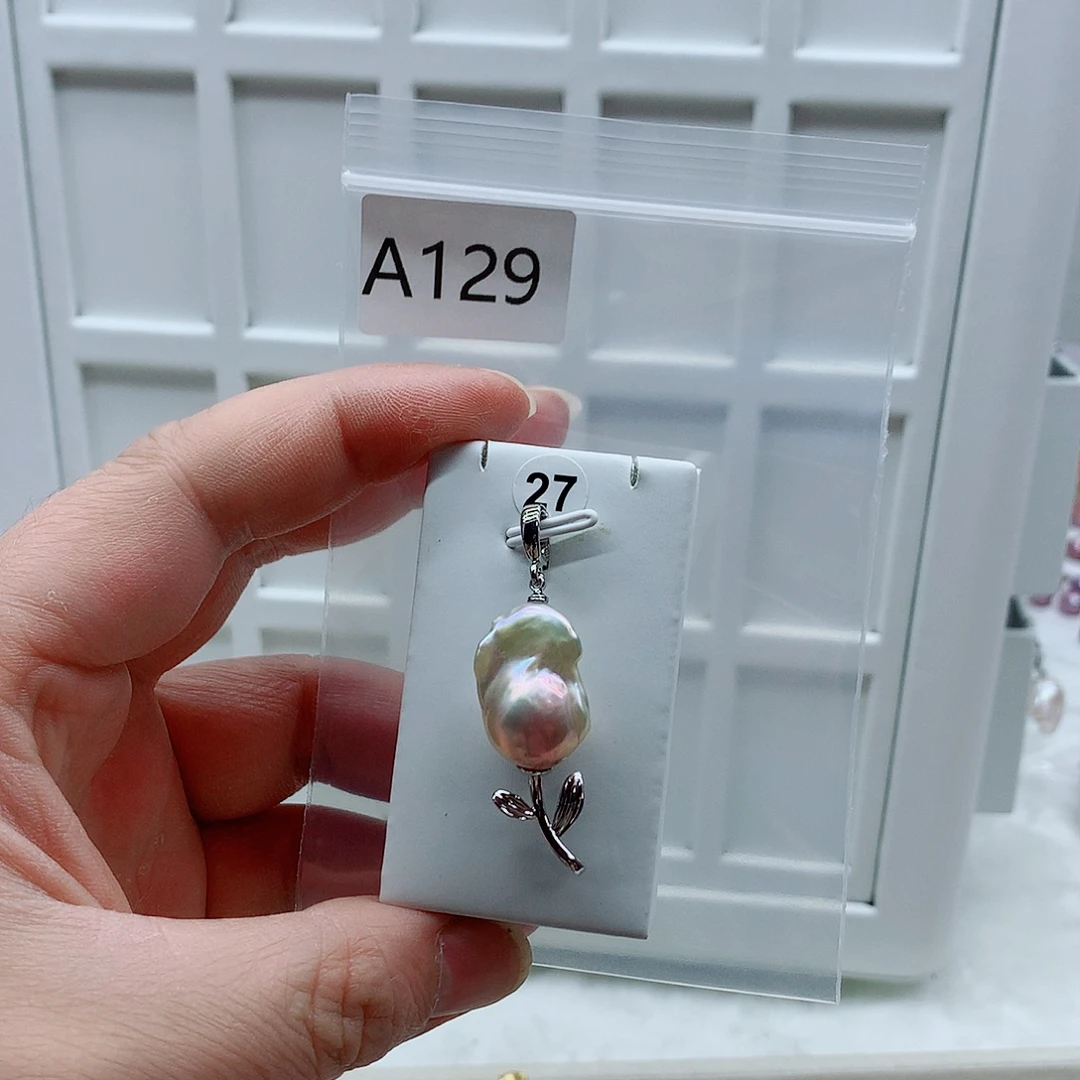 淡水珍珠吊坠(不含链)合金