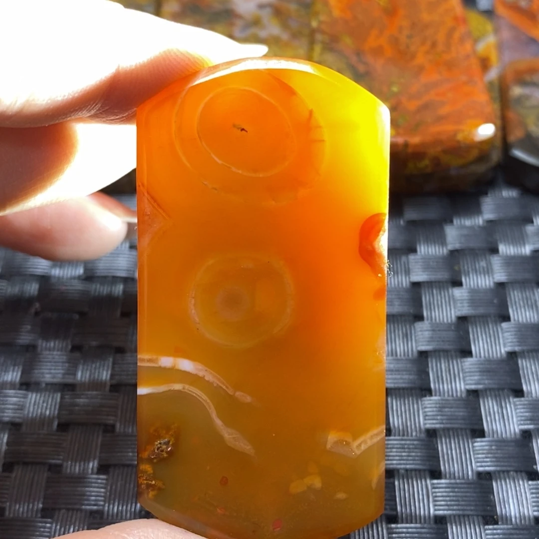 玛瑙/玉髓挂件未镶嵌