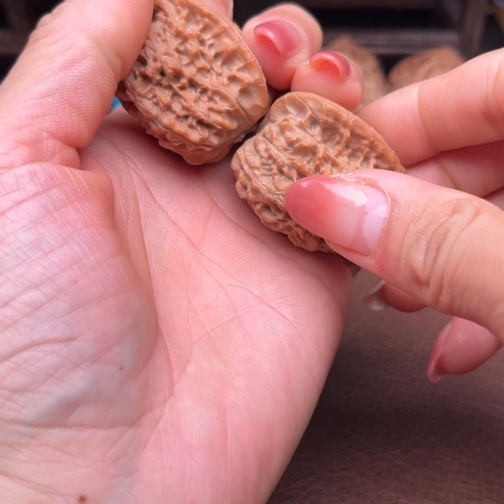 无***阁吊坠文玩核桃马老四