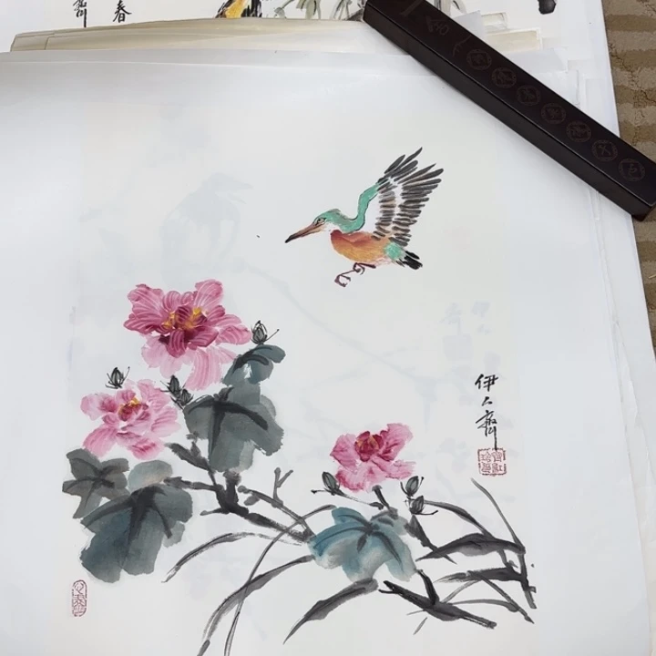 国画花鸟的翅膀和翅膀是一
