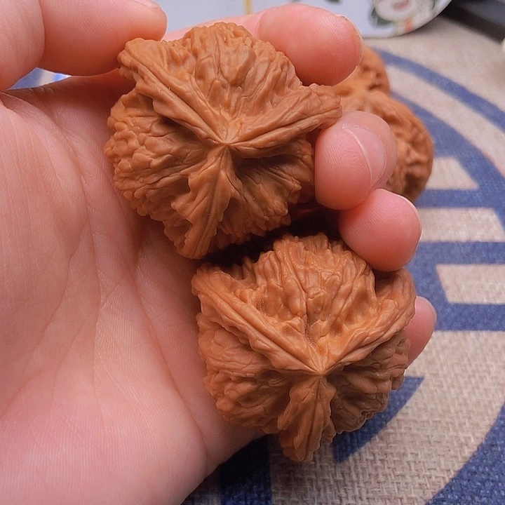 吊坠文玩核桃反**击三棱