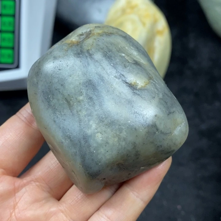 未镶嵌和田玉(糖玉)挂件
