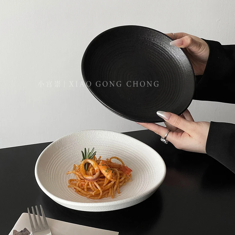 高级感纯色陶瓷盘家用轻奢意面盘牛排盘特别好看西餐盘菜盘沙拉盘