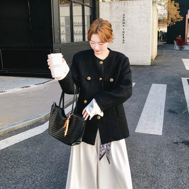 复古轻奢法式小香风外套2025春秋新款简约通勤风轻熟风气质短开衫