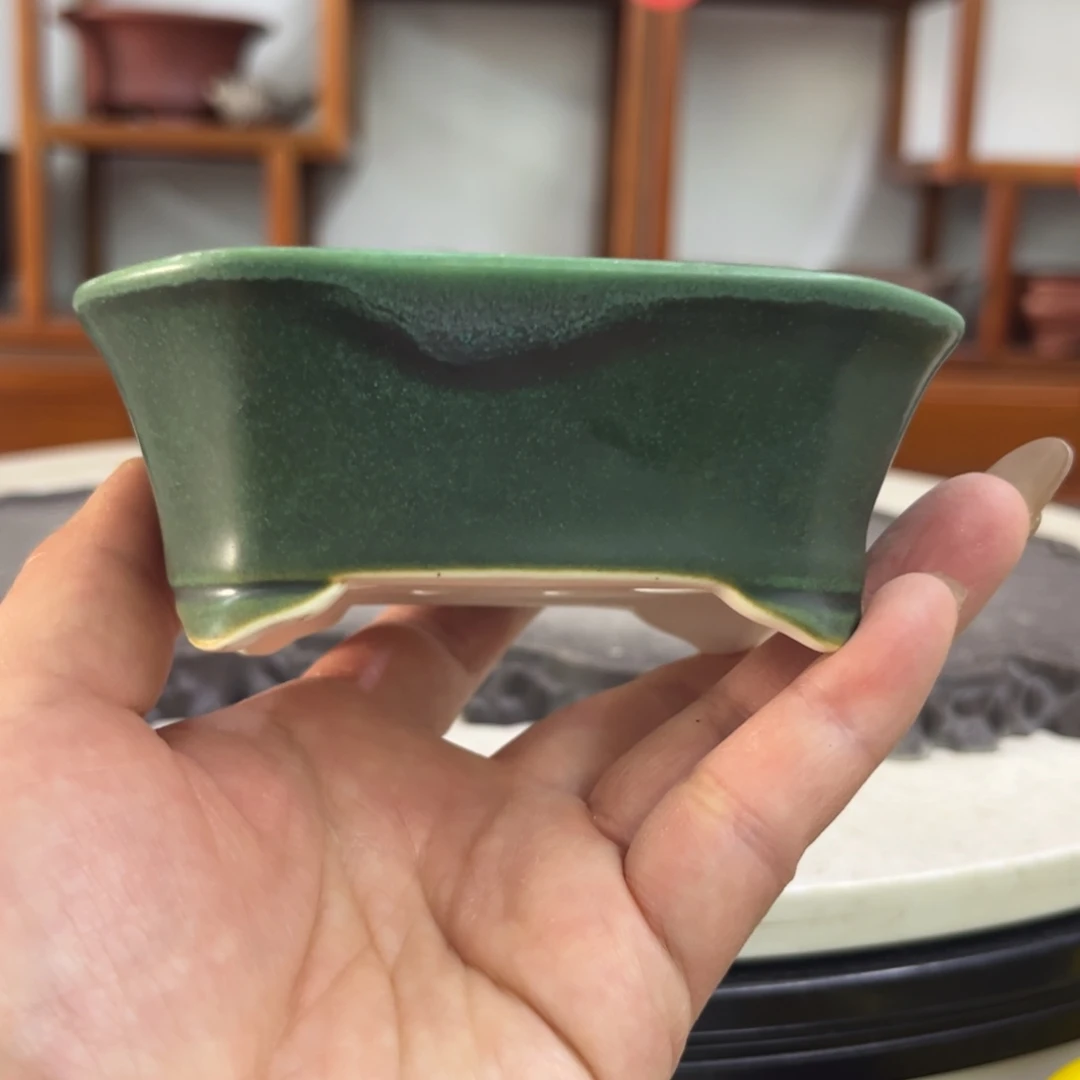 紫砂花盆瑕疵4/10-8。。。