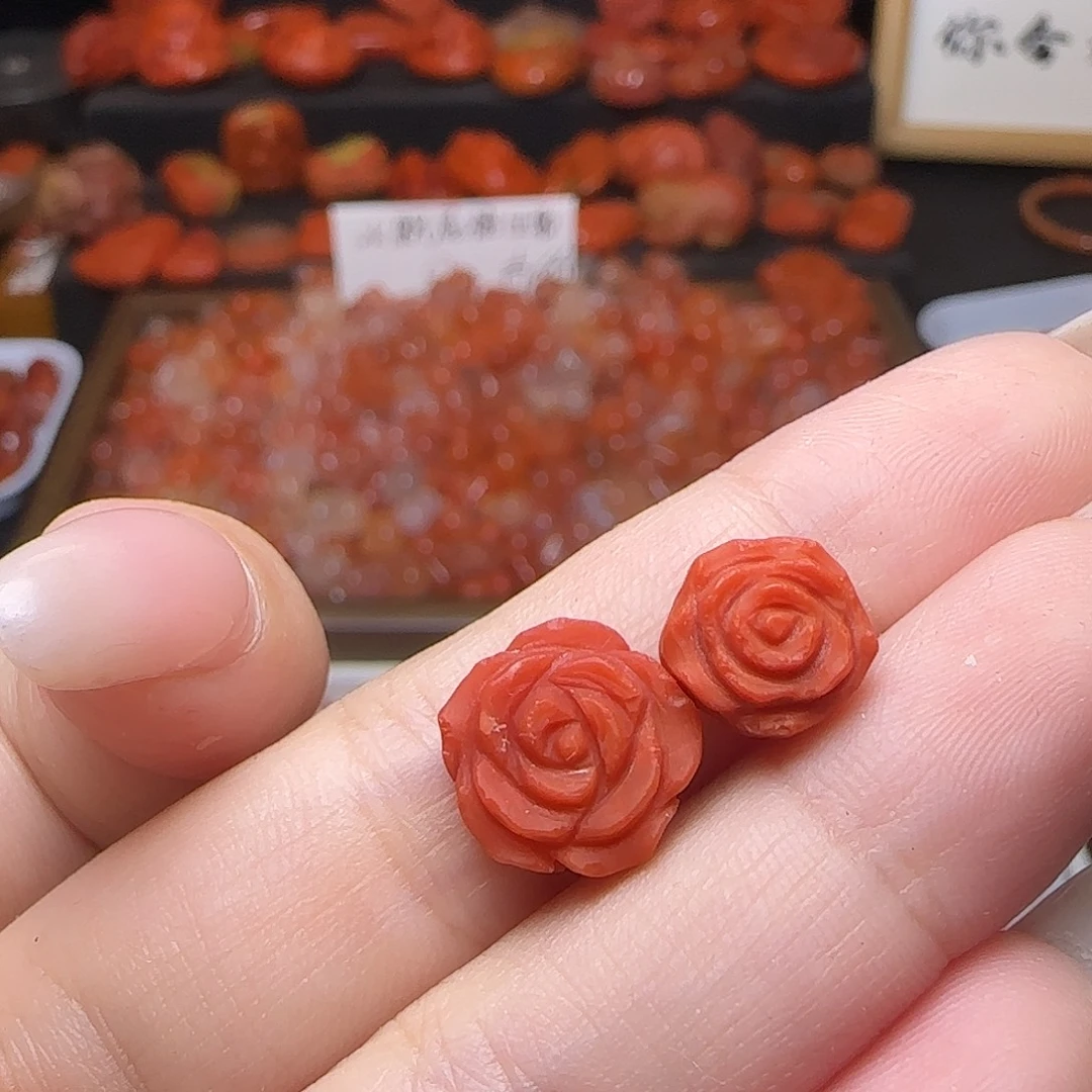 南红玛瑙未镶嵌颈饰