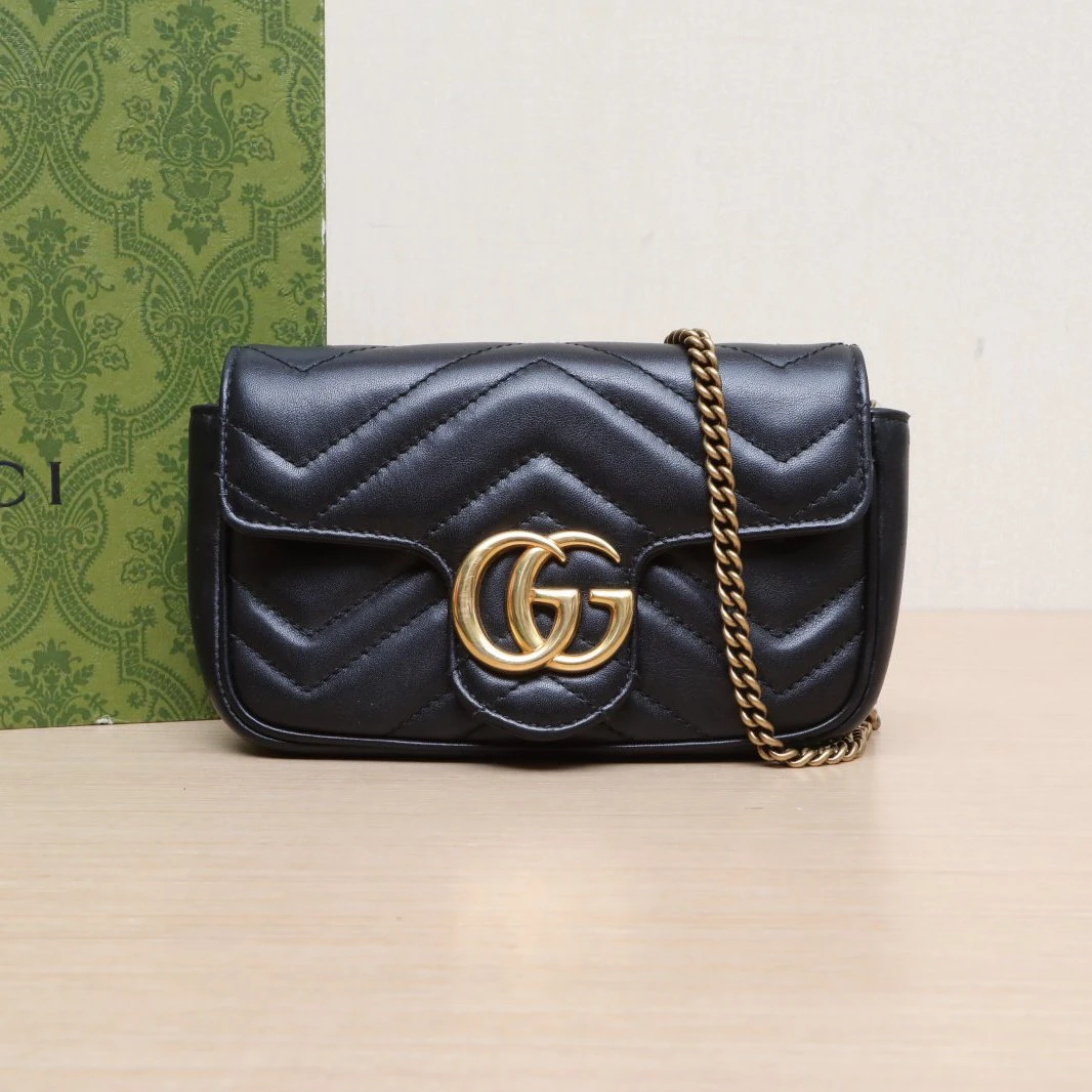 95新 GUCCI/古驰 小花攀攀GG Marmont 肩背包 超Mini 16.5 黑色