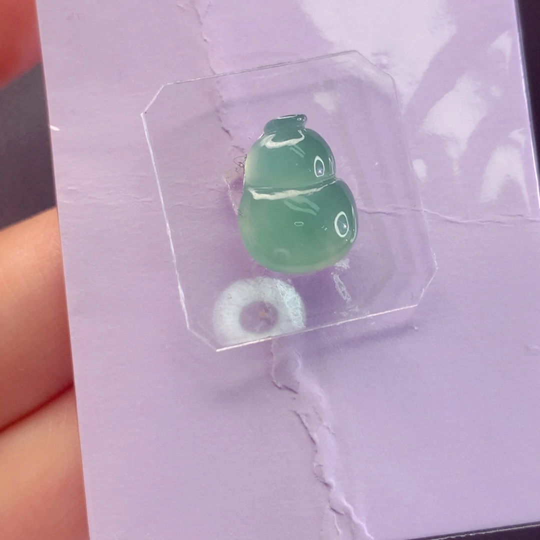 未镶嵌定制翡翠翡翠