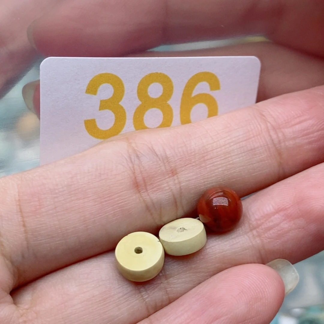 未镶嵌南红玛瑙珠宝奇石