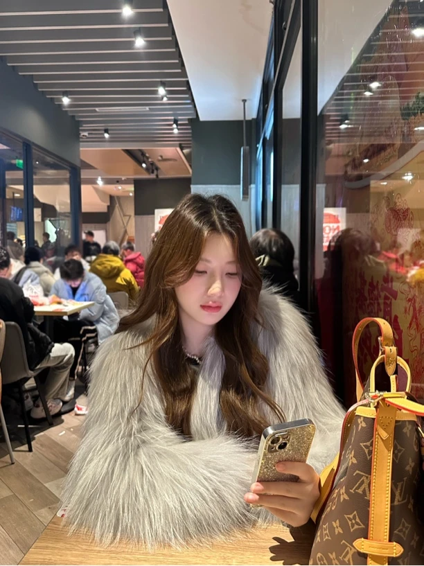 1念念衣橱直播专属｜过款号拍/满10件包邮