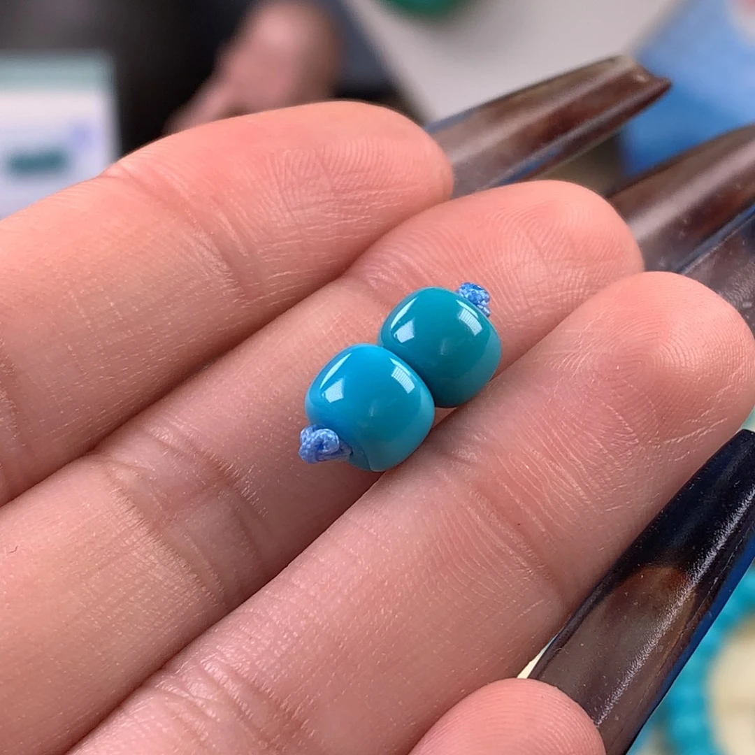 绿松石未镶嵌珠宝奇石7.6x5.8mm