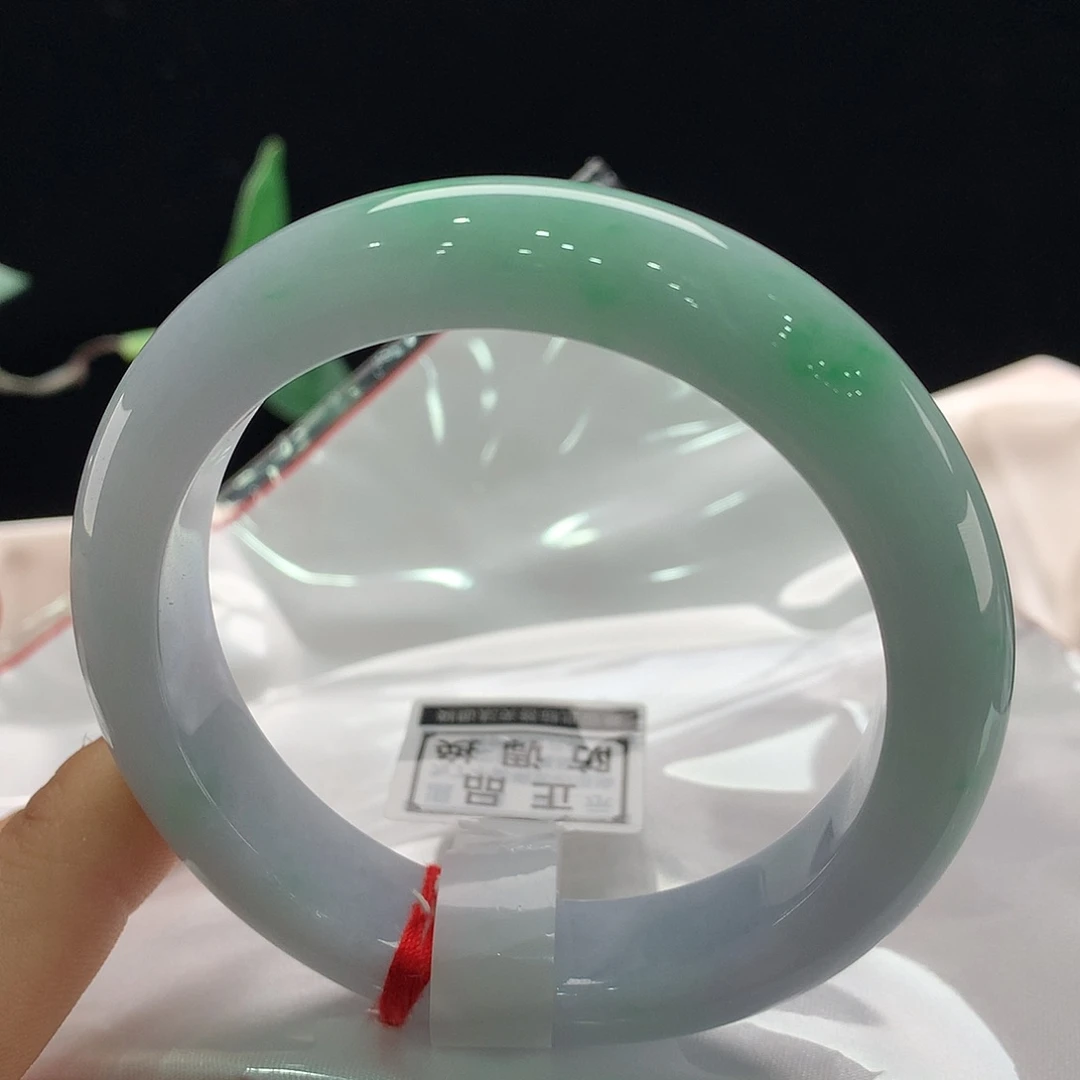 翡翠未镶嵌手镯2083