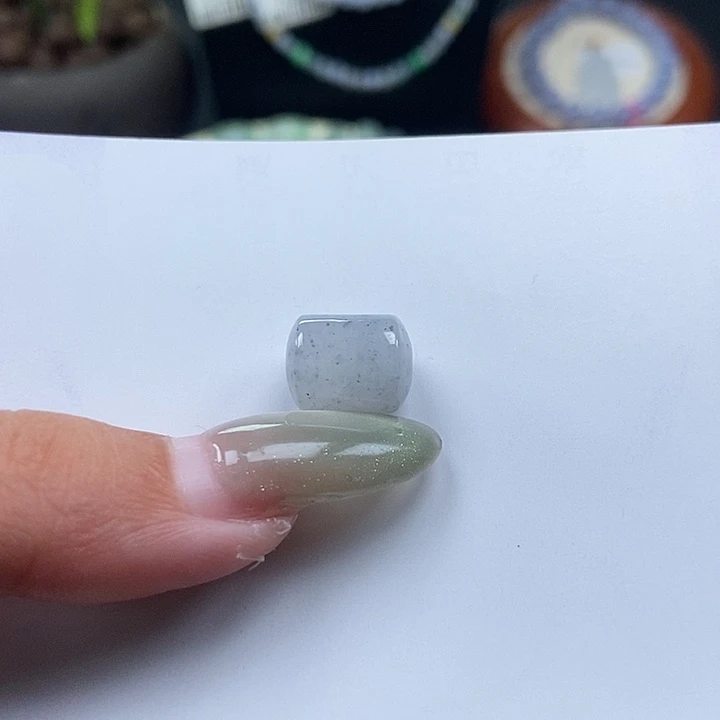 未镶嵌挂件翡翠吊坠