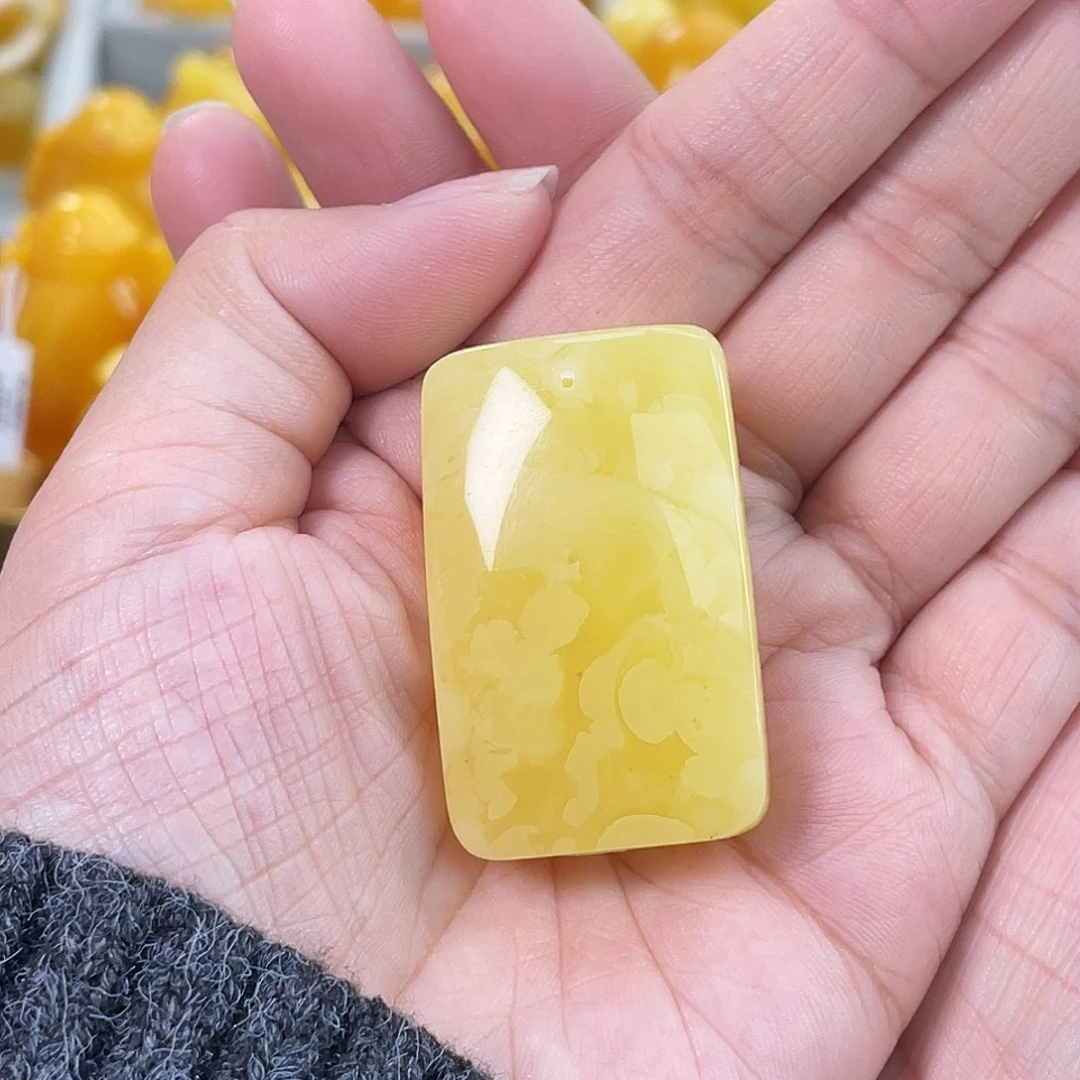 琥珀未镶嵌珠宝奇石微瑕h38