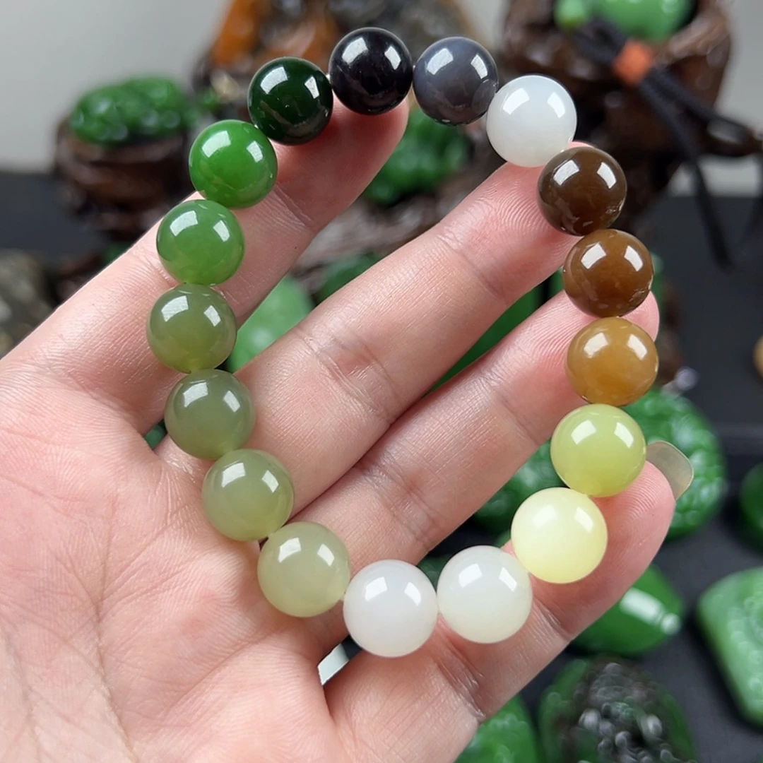 【闪购商品】和田玉（碧玉）未镶嵌手链里*