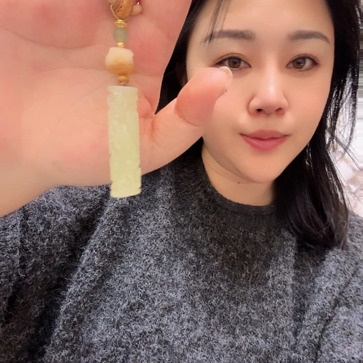 蛇纹石玉合金颈饰