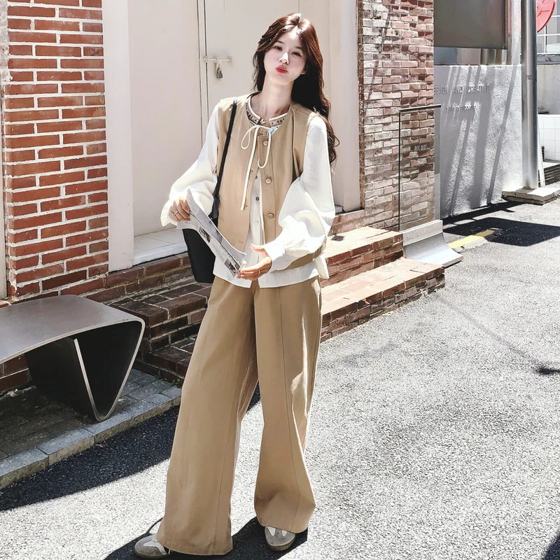 韩系高级感灯笼袖衬衫叠穿马甲套装女秋季2025年新款阔腿裤三件套