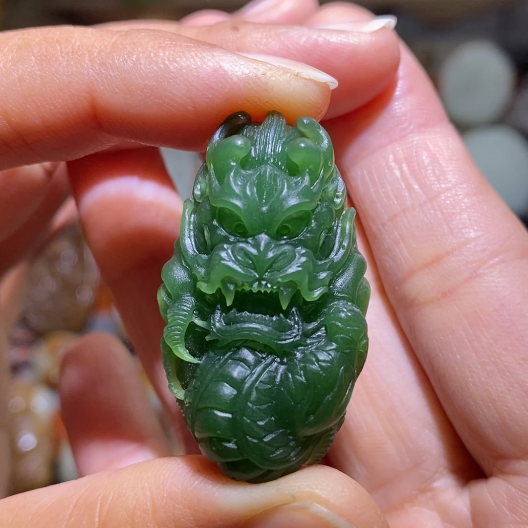 定制和田玉龙行天下