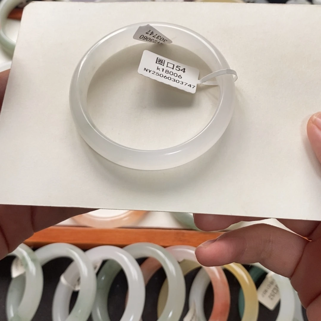 布艺非金属z*白月光