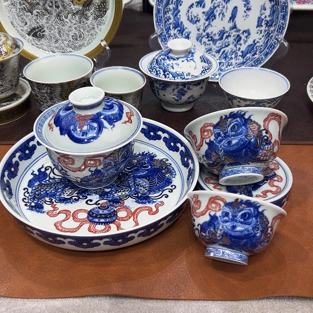 摆件听我妈在我们摸一样呀