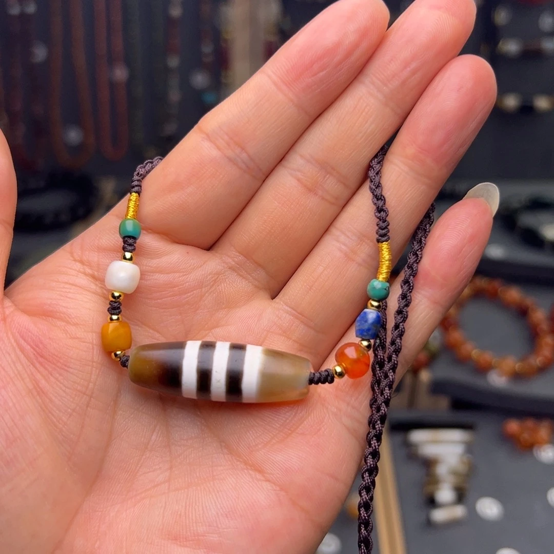 玛瑙/玉髓合金颈饰